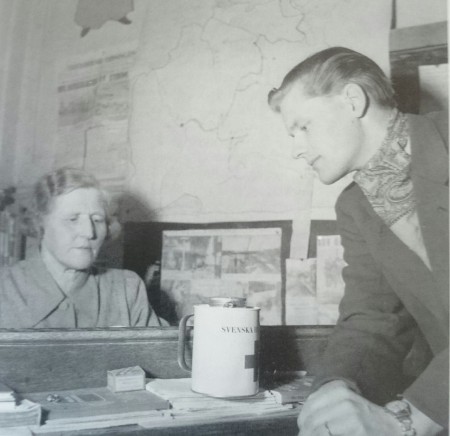 Folkskollärare Folke Bergman och småskollärarinnan Ester Eriksson